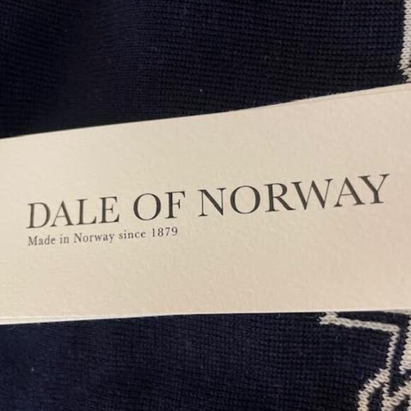 Dale of Norway NWT Children's Sweater OL Spirit Sweater Size 6 100% Merino Wool - Picture 6 of 6